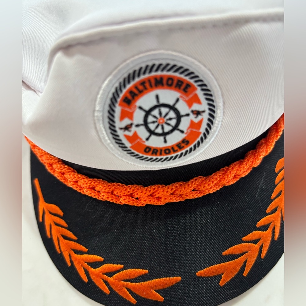 Baltimore Orioles Unisex Captain Hat - White and Orange - NEVER WORN